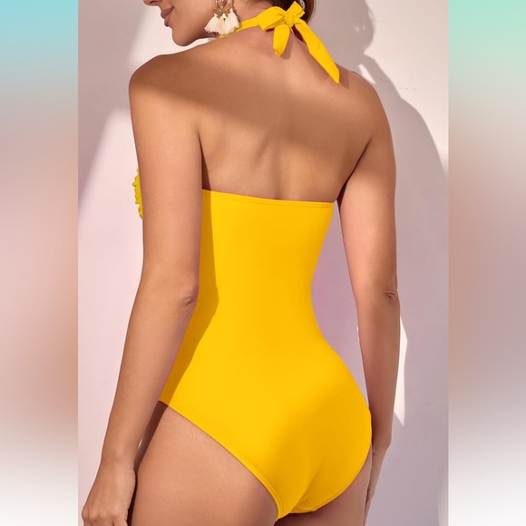 2/$35 NWT Eomenie- Yellow Halter Scallop One Piece Swimsuit-Large - Picture 3 of 6